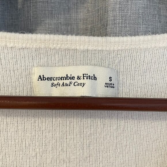 Abercrombie & Fitch Soft A&F Cozy Bodysuit - Picture 3 of 4